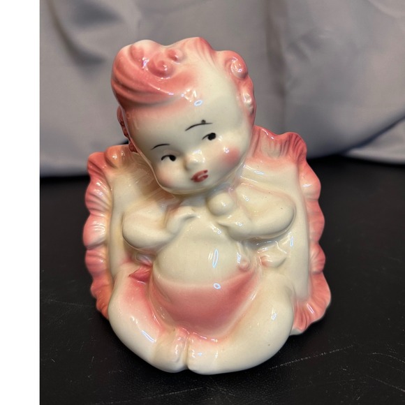 Vintage Hull Baby Planter Vase 92-USA Pink Ceramic Nursery Decor Flower Pot - Picture 1 of 8